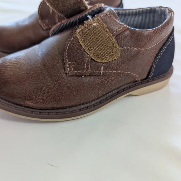 Brown Kids Shoes with Velcro Strap - Picture 3 of 6